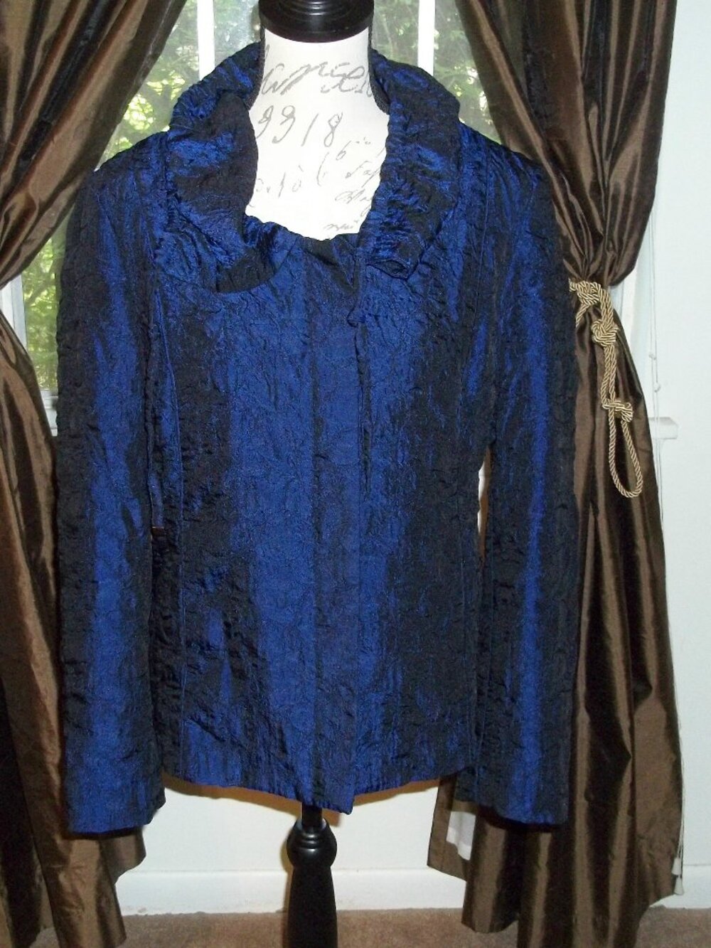 Chico's Womens Textured Jacket Size 1 Blue Full Zip Lined Pockets Long Sleeve
